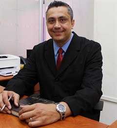 Lic. Ramón Alexander Urías